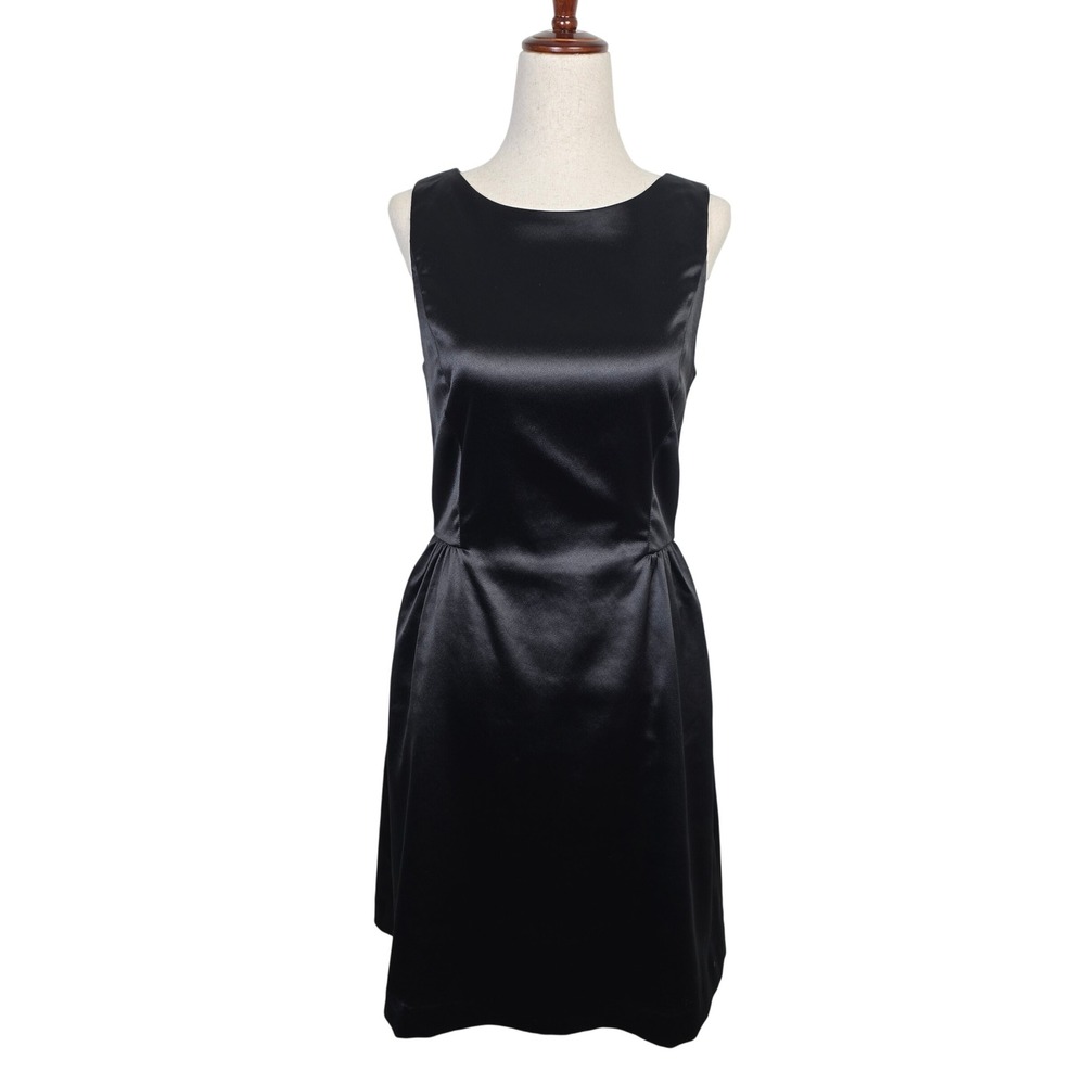 Gap Womens Black Satin Sleeveless Fit & Flare V-Back Cocktail Dress Size 2 NEW